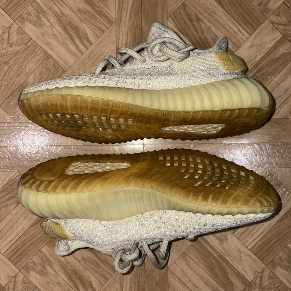 Size 5 (6 Women's) - Adidas Yeezy Boost 350 V2 Low 'Light' | GY3438